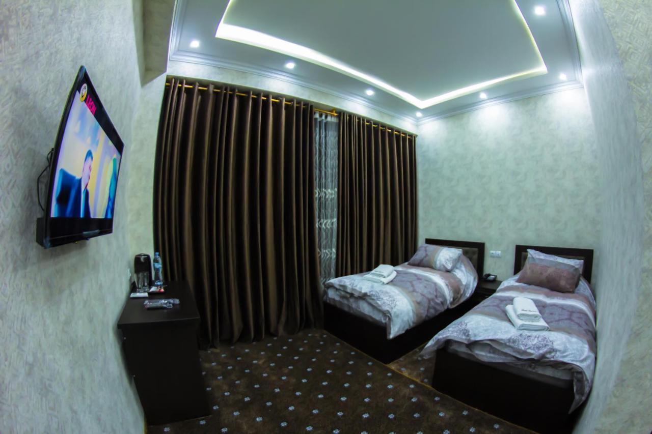 Hotel Buston Chkalovsk Exterior foto